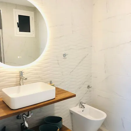 アパート Modern With Pool In Bel Air Building
